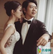 郎朗婚礼钻戒曝光 婚礼现场互换戒指环节甜蜜浪漫