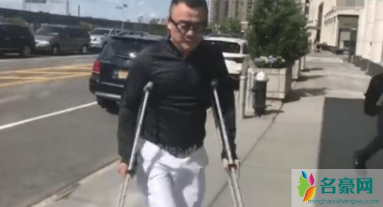 周立波近况