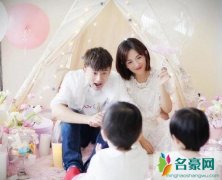 谢娜与女儿斗智斗勇 网友直呼：两个宝贝太聪明啦