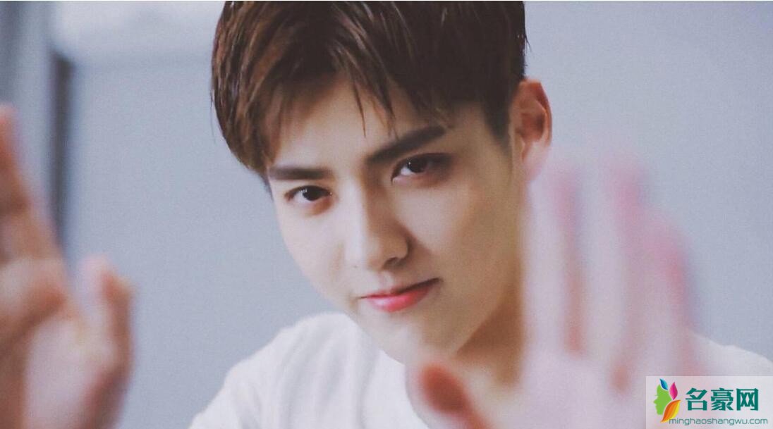 吴亦凡照片