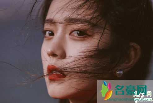 前任真的是过不去的坎吗?网友:前任一哭现任必输4