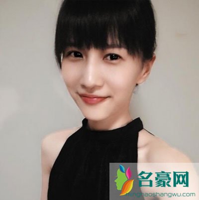 papi酱大尺度不带胸罩视频事件 papi酱黑历史曝光