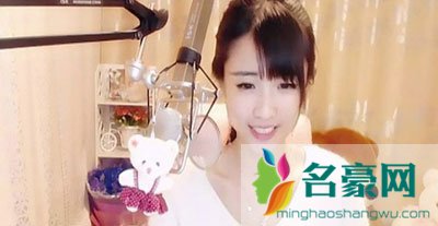 天佑爆小损样聊天记录 yy小损样为什么恨天佑