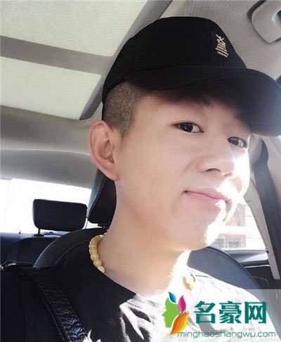 王小源现在在哪里直播 王小源什么时候回归快手