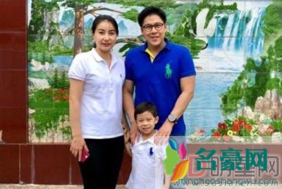 郭晶晶眼睛怎么了 一双忧郁的眼神虽然长得不够精致但命好
