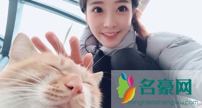 冯提莫现在在哪个平台直播 冯提莫为什么被解约了