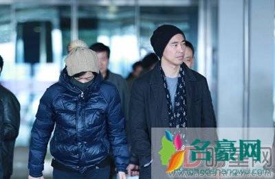 徐静蕾和黄立行分手了吗 几年以后又是分手白让黄睡了