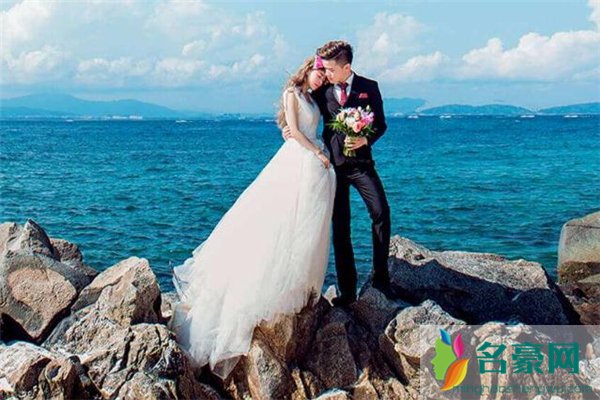 找前任聊天怎么开场 如何不卑微的挽回前任