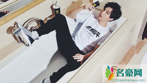 SMG是什么牌子  SMG的衣服贵吗