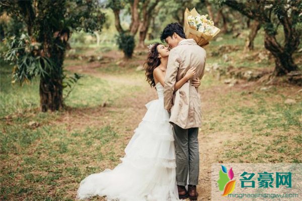 花心的男人喜欢什么样的女生 花心男人喜欢开放的女人吗