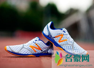 布鲁克斯慢跑鞋怎么样   Asics和brooks哪个跑鞋比较好