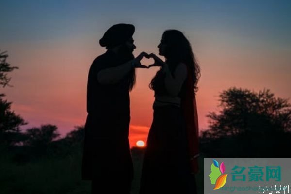 和老婆打架了怎么去哄 打了老婆怎么道歉