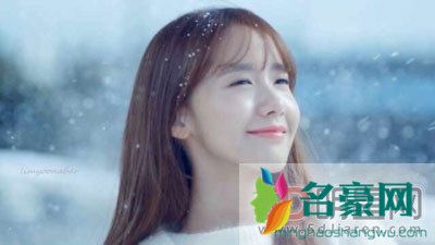 李易峰女友是谁 男神也是要谈恋爱的都别瞎操心了