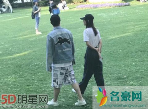 张子萱陈赫结婚照 我们不能凭借网上的只言片语就拼凑出事情的前因后果