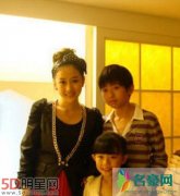 刘美含蔡徐坤什么关系 当时演严莉莉的时候让人恨