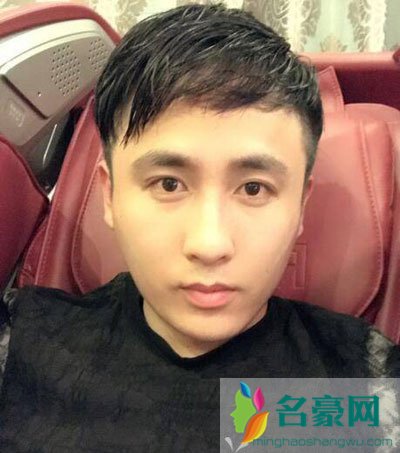 散打哥一月能挣多少钱 散打哥为什么叫散打哥