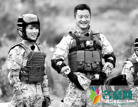 吴京一共几个老婆孩子 找个主持人做老婆真幸福