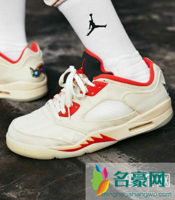 AJ5新年怎么搭配好看 AJ5新年上脚美图赏析