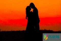 老公不爱回家怎么治，老公晚归妻子聪明做法