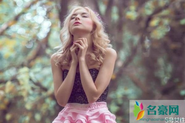 如何挽留出轨老公的心 如何挽回出轨丈夫回头