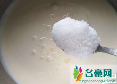 枝条浸泡白糖水多长时间可以生根 白糖水怎么制生根粉3