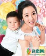 李思思的老公是谁资料简介照片 父女恋嫁给一个老