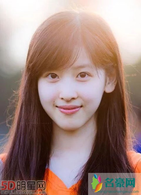 刘强东和章泽天的故事 如果他没钱还比你大十几二十岁还离过婚那还会嫁给他吗