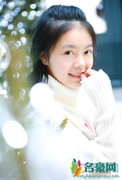 赵今麦八卦整容照 巴啦啦小魔仙里的凌美琪真是女大十八