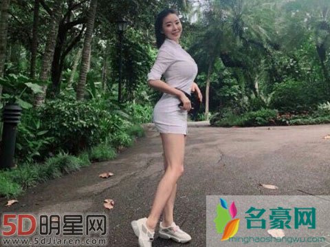 刘强东性侵大学生真的吗 留学生都这样的吗?浓妆艳抹就不是一般女人