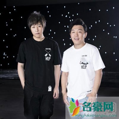 黄渤金马奖主持全程 他的情商智商是我这辈子都无法触及的