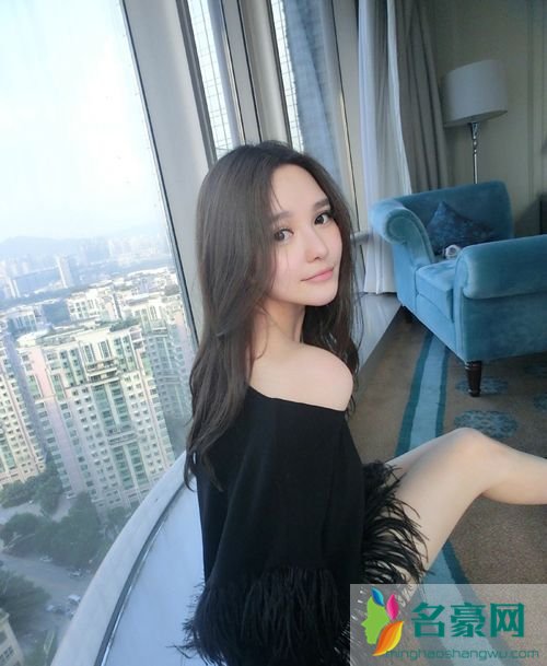 周扬青家的背景及个人资料 周扬青整容前照片