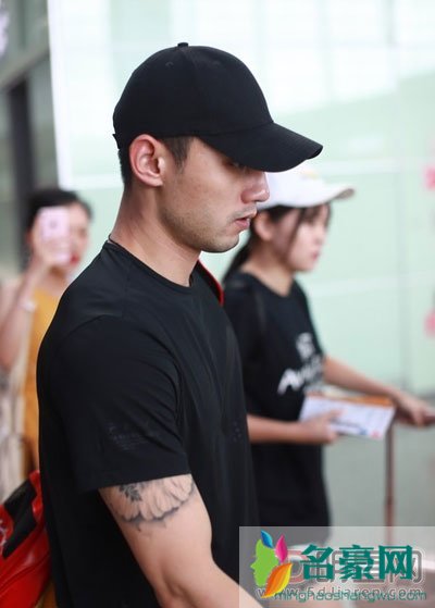 张继科19厘米体检事件是怎么回事 张继科纵欲过度脸相貌又是什么梗