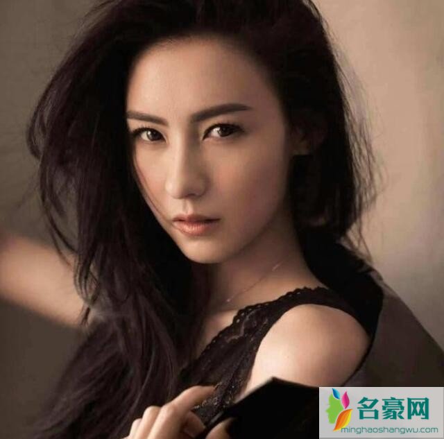 张柏芝照片