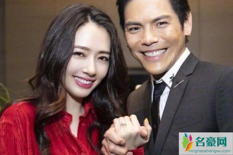 向佐郭碧婷照片