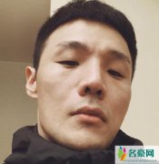 李荣浩耍酷遭调侃 整个屏幕就只有一张帅气的脸