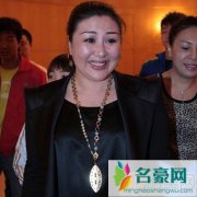 郭德纲有几任妻子 老郭有情有义患难夫妻不能弃