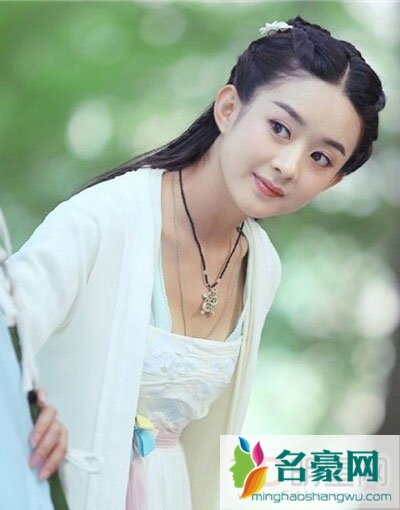 赵丽颖被强吻解内衣 身材比那些18线的网红好多了