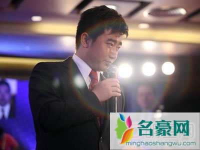 芮成钢都和谁睡过 显摆心太大,太急于成名钱是主要原因