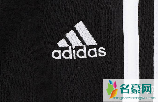 adidas贷款 €30 亿欧元周转 阿迪达斯和耐克哪个品牌好