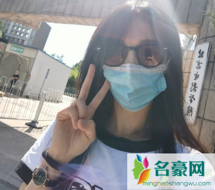 郑爽背后的金主是胡广松吗1