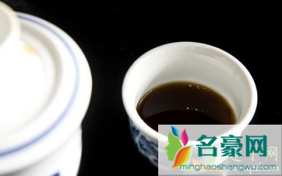 黄酒有白色漂浮物还能喝吗4