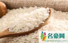 大米放什么地方保存比较好 大米保质期一般多久