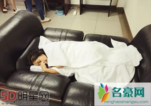 何洁老公是谁 为何未离婚的情况下又去一段新的恋爱呢