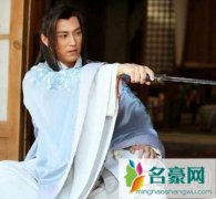 靳东和他爸妈的照片及家庭背景简介 靳东的父亲照