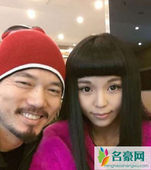 王迅现任老婆王依梓照片资料 王迅是一部分男人的缩影?