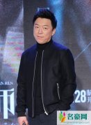 黄渤老婆女儿近照曝光 你不嫌我少年穷,我不弃你糟
