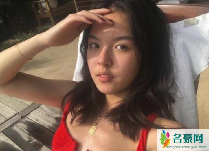 李咏女儿照片