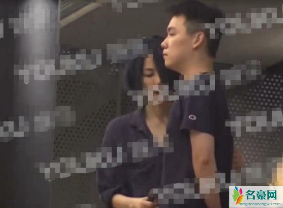 王菲叫朋友唱歌