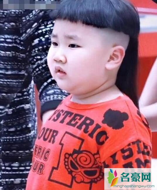 郭德纲小儿子近照