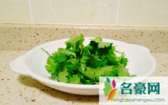 香菜为什么跟臭虫一个味道 吃香菜有哪些好处